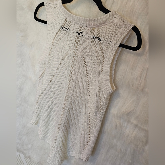 Attitude Open Knit Dove White Pullover Sweater Vest - Picture 4 of 6